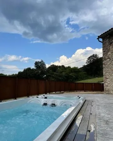 Gîte- Mas De Charme Cévennes 2 à 8 Personnes Сasa de vacaciones